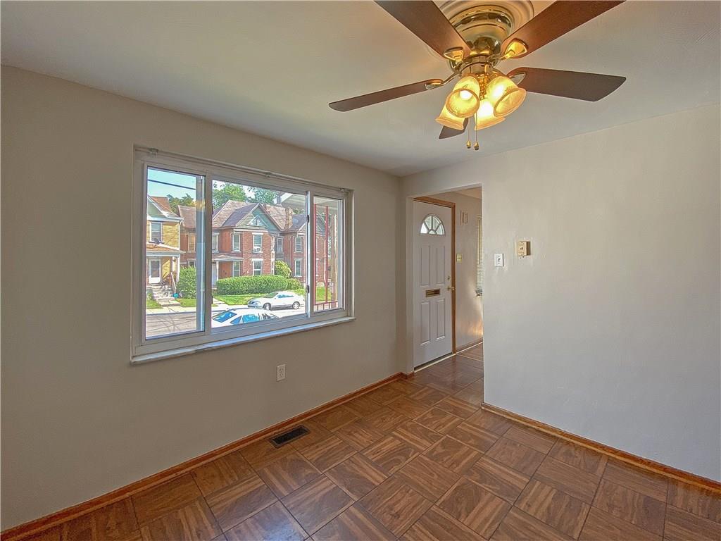 560 Adams Street Rochester, PA 15074 - Photo 11 of 25