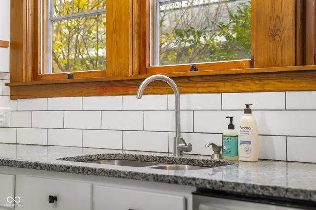 $324,900 | 818 Sycamore Street, Columbus, IN 47201