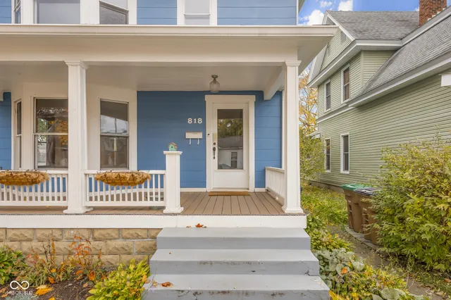 $324,900 | 818 Sycamore Street, Columbus, IN 47201