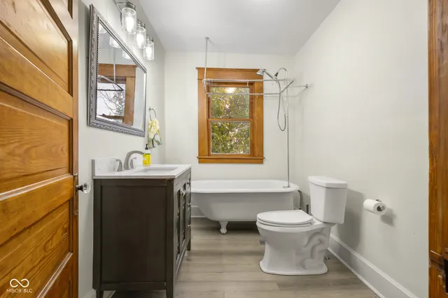 $324,900 | 818 Sycamore Street, Columbus, IN 47201