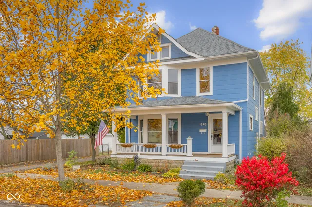 $324,900 | 818 Sycamore Street, Columbus, IN 47201