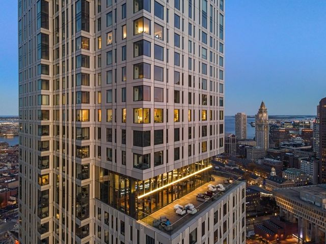 $9,250,000 | 110 Sudbury Street, Unit 42015, Boston, MA 02114