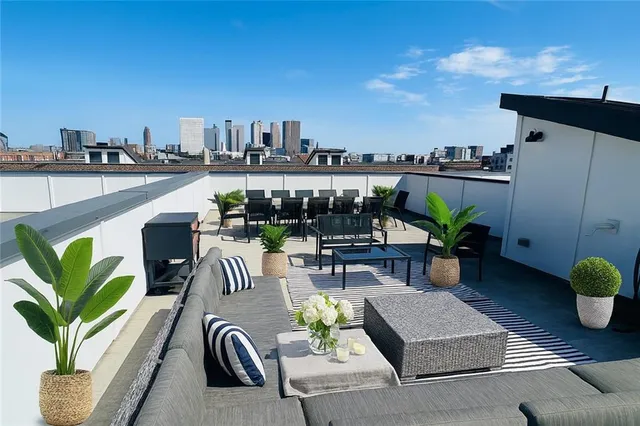 $649,999 | 269 Castleberry Station Drive Southwest, Atlanta, GA 30313