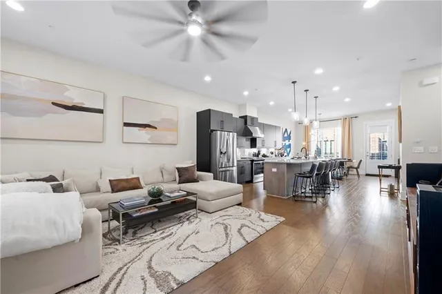 $649,999 | 269 Castleberry Station Drive Southwest, Atlanta, GA 30313