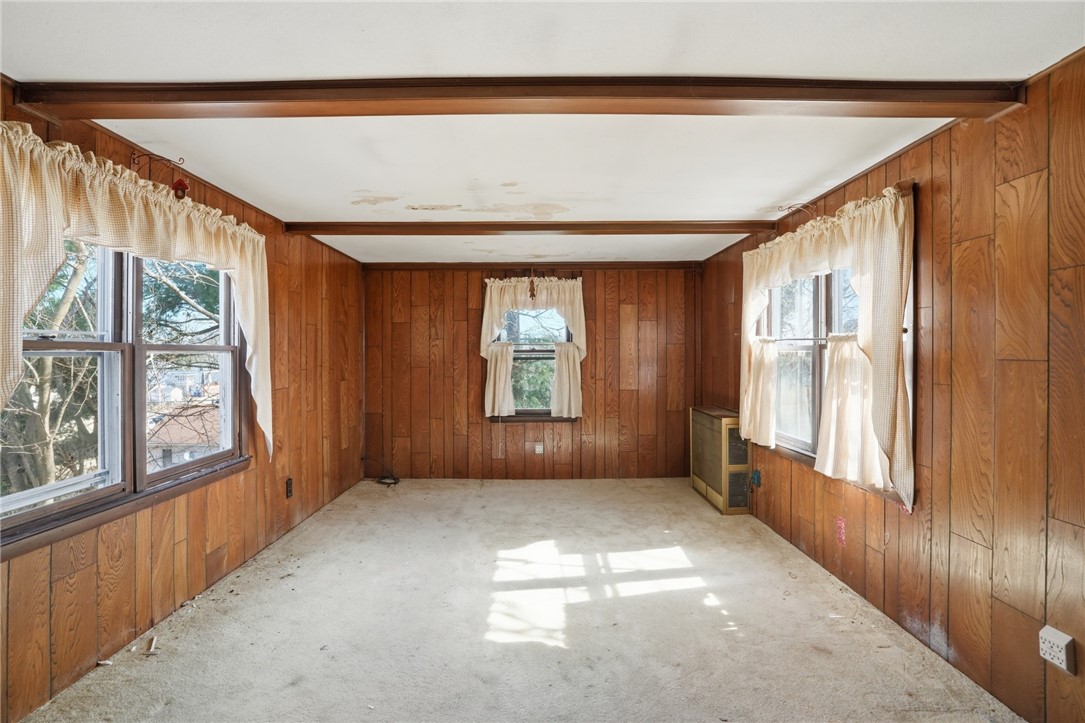 128 Clifford Street Pawtucket, RI 02860 - Photo 13 of 36