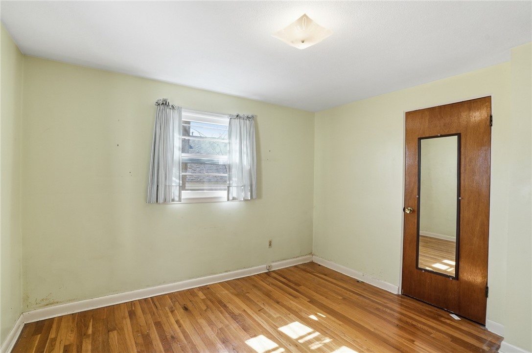 128 Clifford Street Pawtucket, RI 02860 - Photo 16 of 36