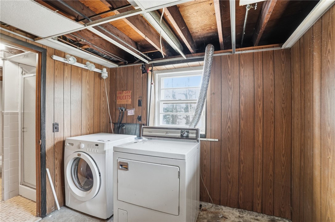128 Clifford Street Pawtucket, RI 02860 - Photo 27 of 36