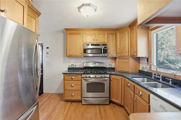 $349,000 | 128 Clifford Street, Pawtucket, RI 02860