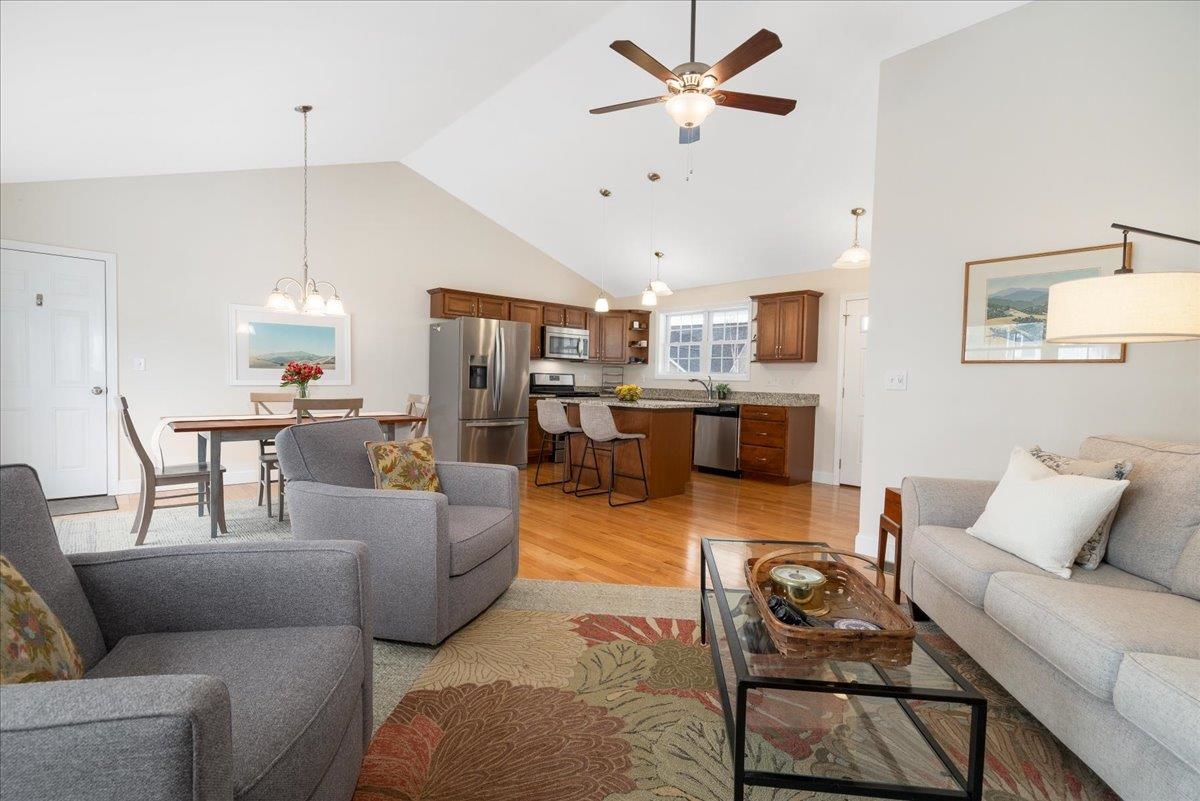 10 Marion's Way Bow, NH 03304 - Photo 13 of 32