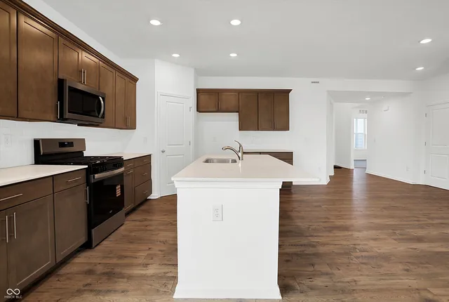 $397,990 | 7595 Bluegill Drive, Noblesville, IN 46062