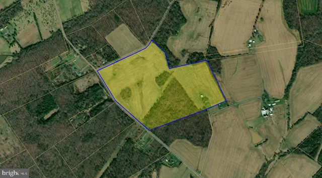 $990,000 | 11378 Timbuktu Lane, Midland, VA 22728