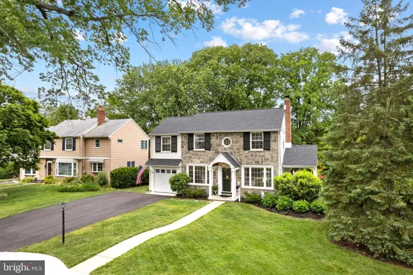 $694,000 | 809 West Redman Avenue, Haddonfield, NJ 08033