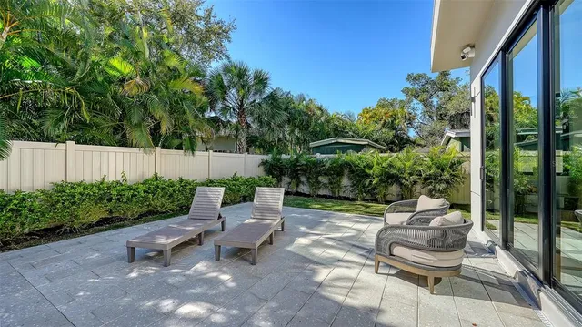 $3,600,000 | 1966 Wisteria Street, Sarasota, FL 34239