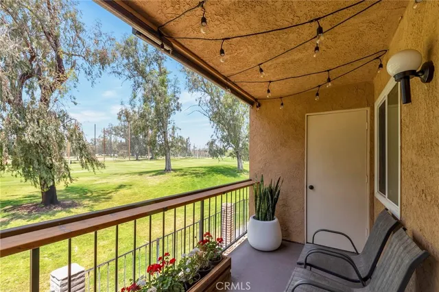 $395,000 | 3246 Little Mountain Drive, Unit D, San Bernardino, CA 92405