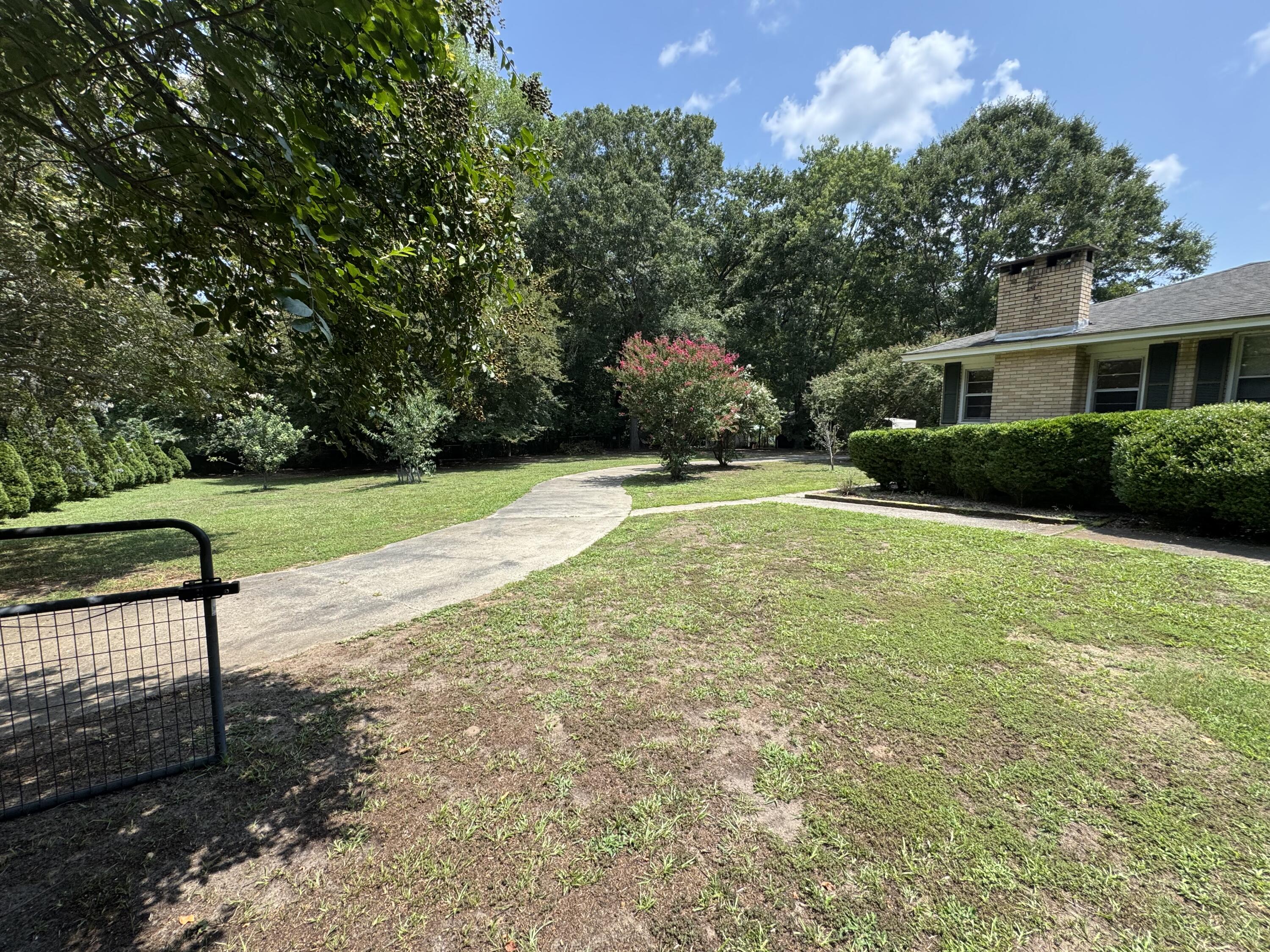 269 Keels Road Sumter, SC 29154 - Photo 5 of 9 IMG_6947