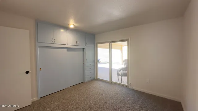 an empty room with a empty space