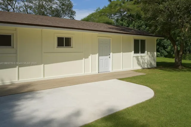 a view of an empty room