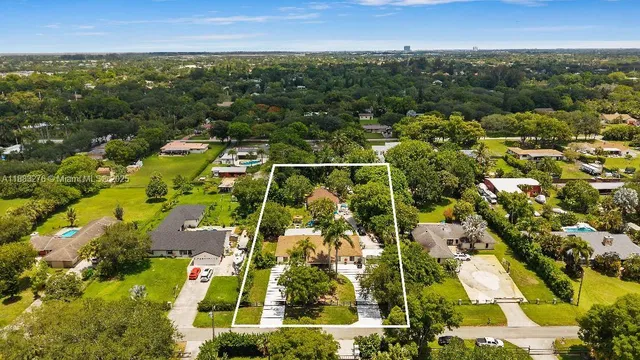 $2,550,000 | 14401 Southwest 23rd Street, Davie, FL 33325