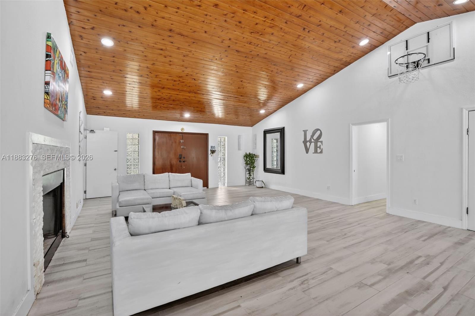 14401 Southwest 23rd Street Davie, FL 33325 - Photo 8 of 85