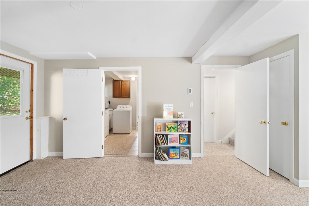 65 Alder Road South Kingstown, RI 02879 - Photo 12 of 40 Gallery Image 12