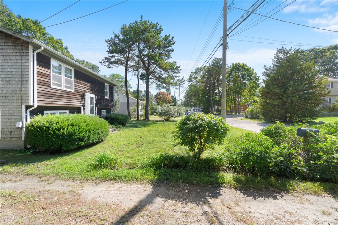 65 Alder Road South Kingstown, RI 02879 - Photo 5 of 40 Gallery Image 5