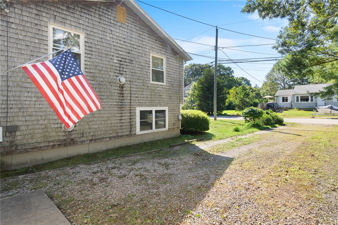 65 Alder Road South Kingstown, RI 02879 - Photo 7 of 40 Gallery Image 7