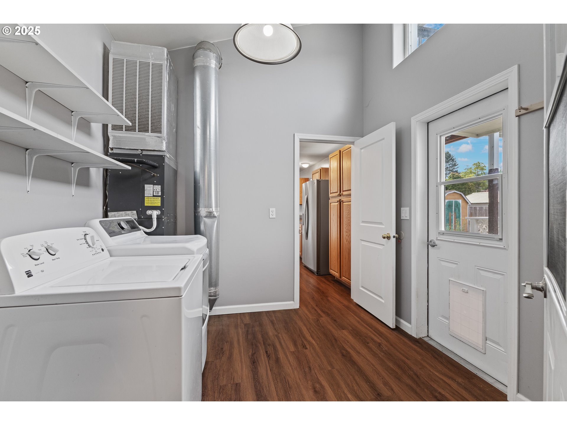 437 23rd Street Myrtle Point, OR 97458 - Photo 14 of 42 Gallery Image 14