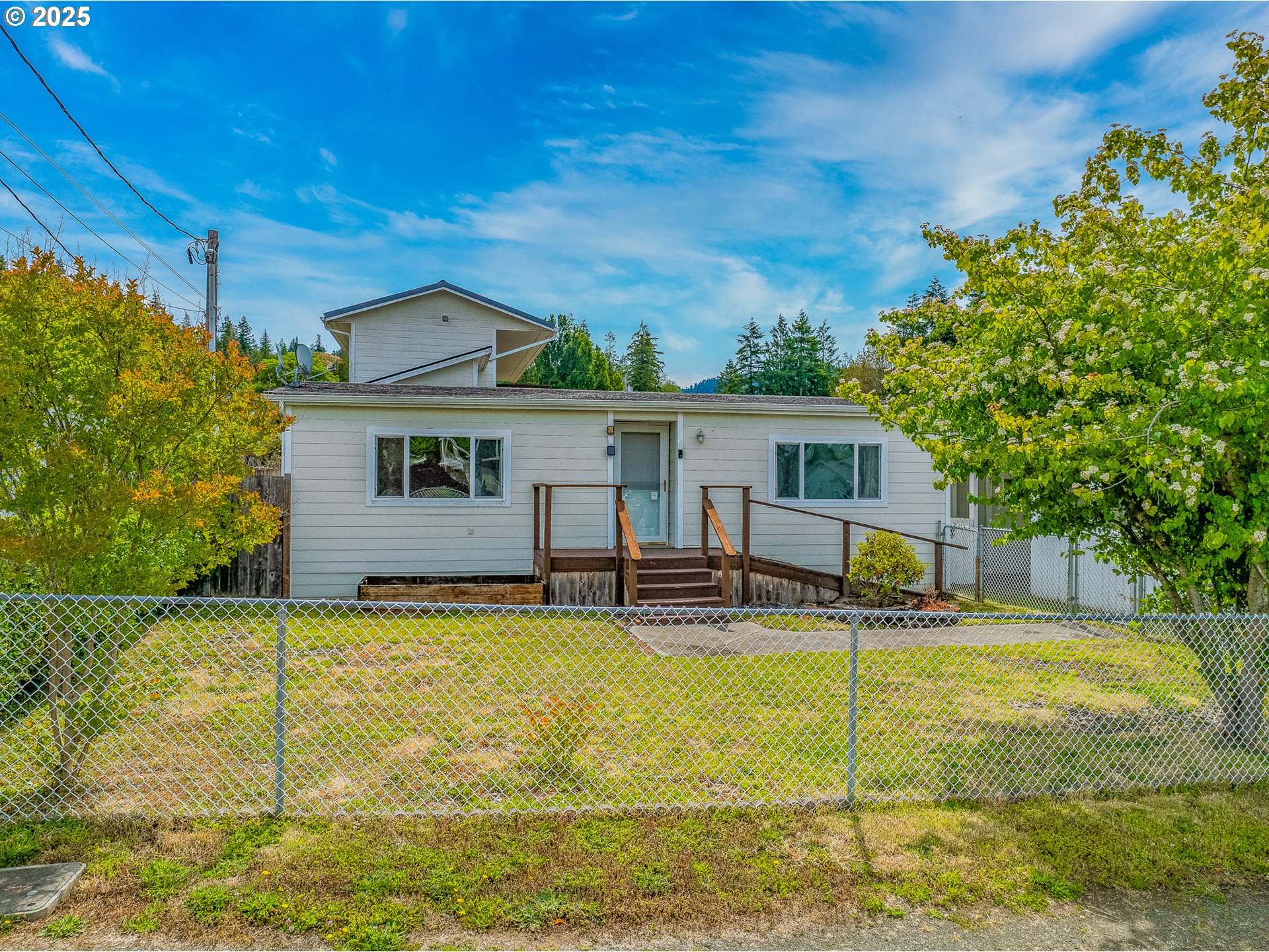 437 23rd Street Myrtle Point, OR 97458 - Photo 3 of 42 Gallery Image 3