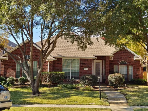 $549,000 | 9703 Raven Lane, Irving, TX 75063