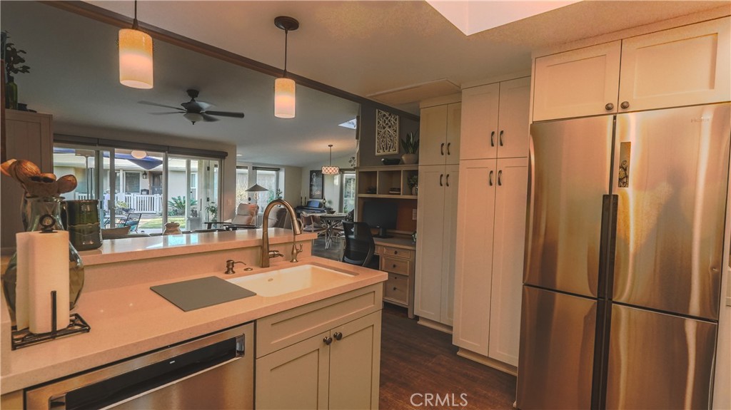 1621 Interlachen Road, Unit 265F Seal Beach, CA 90740 - Photo 12 of 20