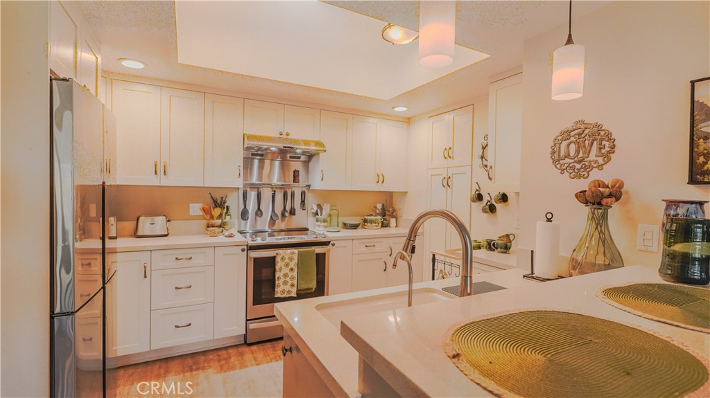 1621 Interlachen Road, Unit 265F Seal Beach, CA 90740 - Photo 7 of 20