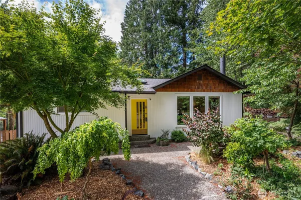 $850,000 | 18104 76th Avenue West, Edmonds, WA 98026