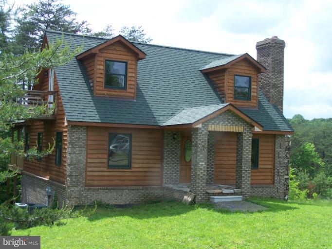 4320 Highland Ridge Road Berkeley Springs, WV 25411 - Photo 14 of 20 Exterior (Front)