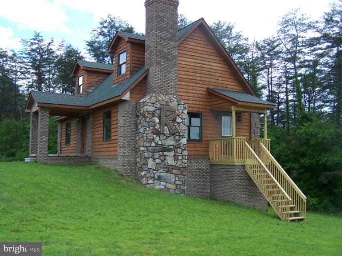 4320 Highland Ridge Road Berkeley Springs, WV 25411 - Photo 8 of 20 Exterior (General)