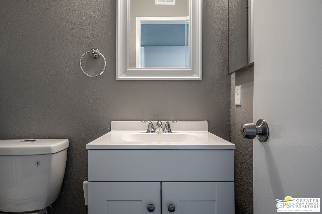 1268 Ramon Road, Unit 1 Palm Springs, CA 92264 - Photo 15 of 40