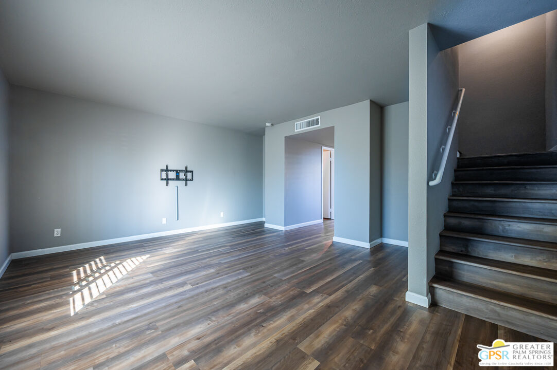 1268 Ramon Road, Unit 1 Palm Springs, CA 92264 - Photo 5 of 40