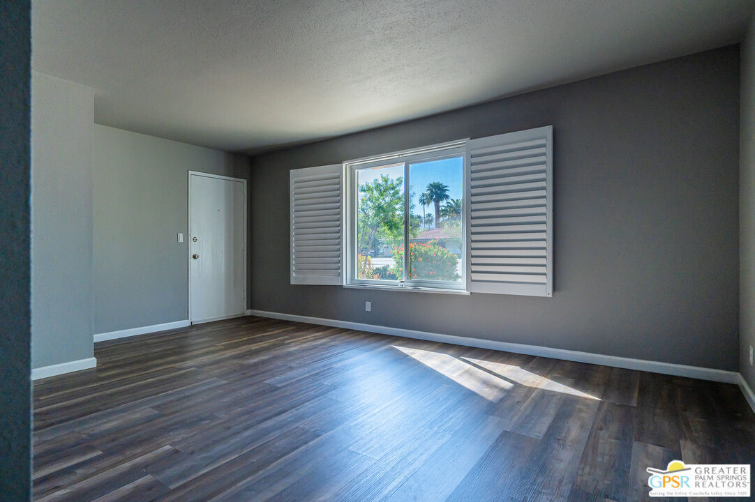 1268 Ramon Road, Unit 1 Palm Springs, CA 92264 - Photo 8 of 40