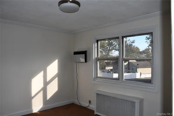 $2,000 | 1065 Fenwood Drive, Unit 2, Valley Stream, NY 11580