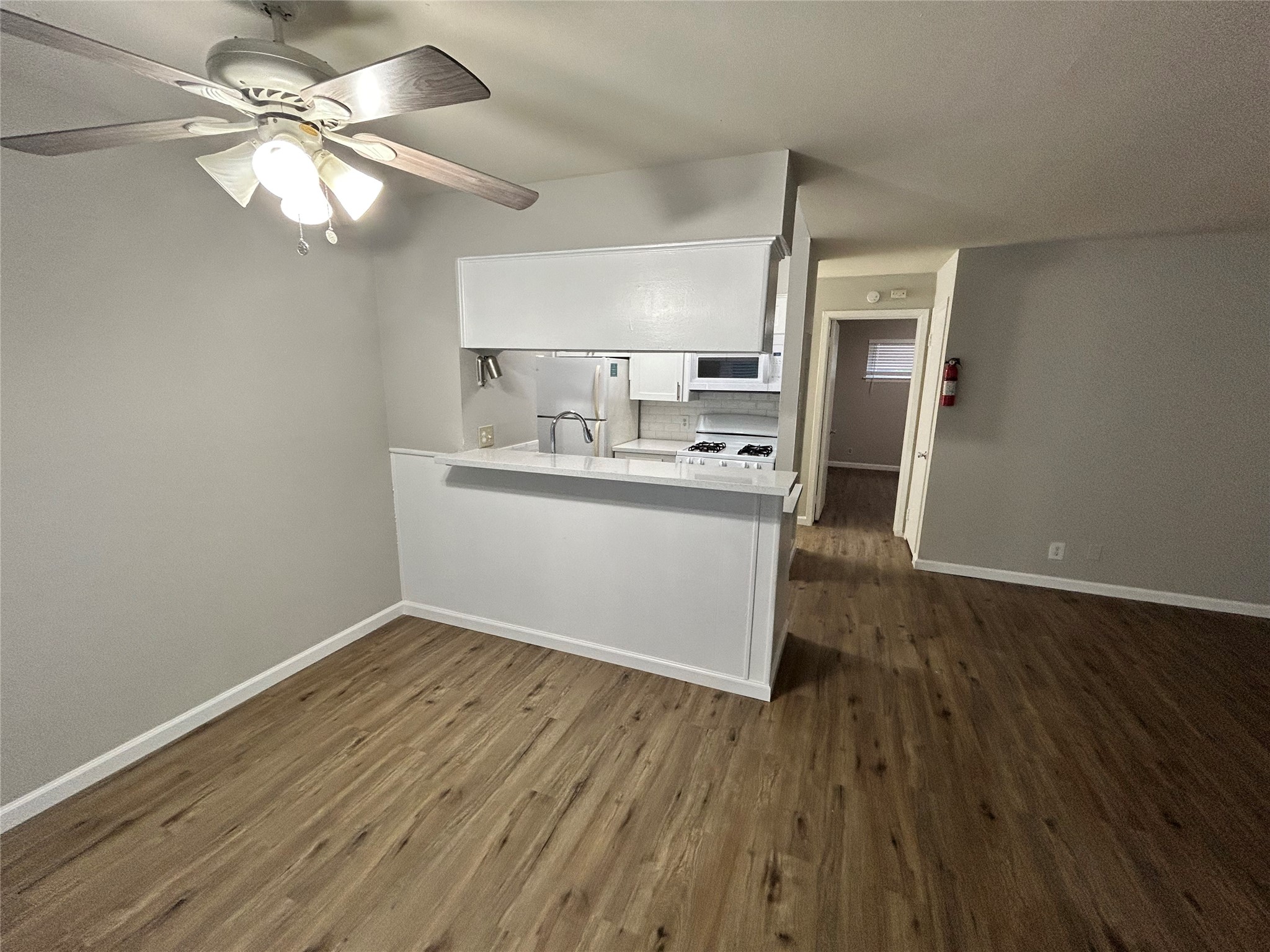 1401 Kipling Street, Unit 17 Houston, TX 77006 - Photo 3 of 12