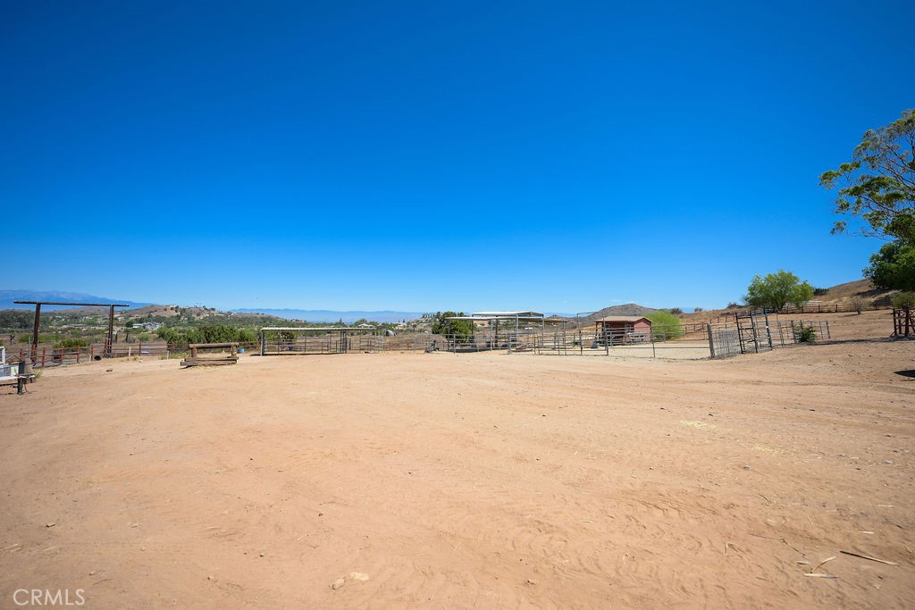 19217 Idaleona Road Perris, CA 92570 - Photo 30 of 38 Gallery Image 30