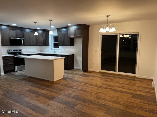 $469,900 | 132 Johnson Road, Halfmoon, NY 12118