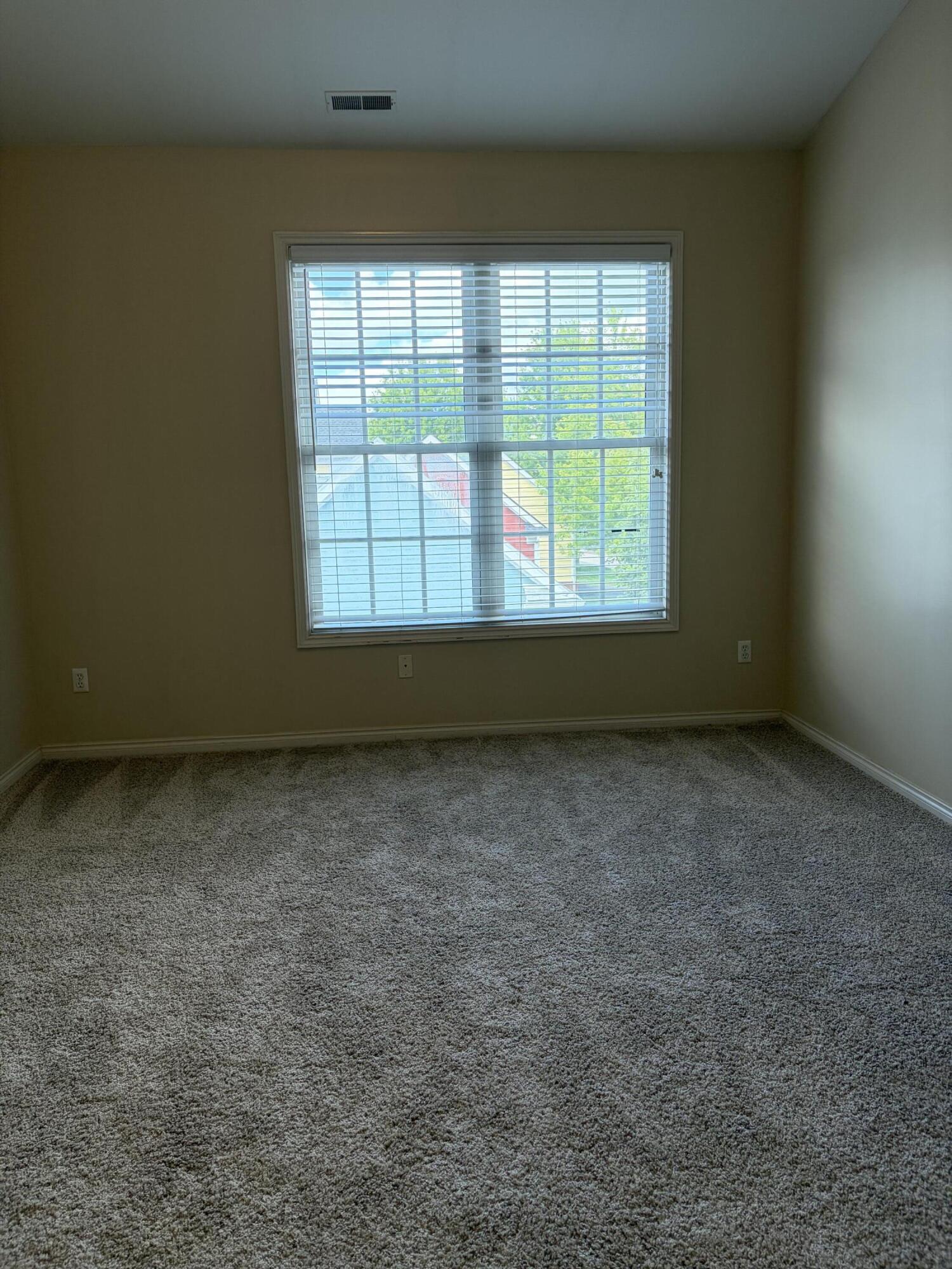 534 Constitution Street, Unit 42 Canton, MI 48188 - Photo 17 of 25 IMG_5386