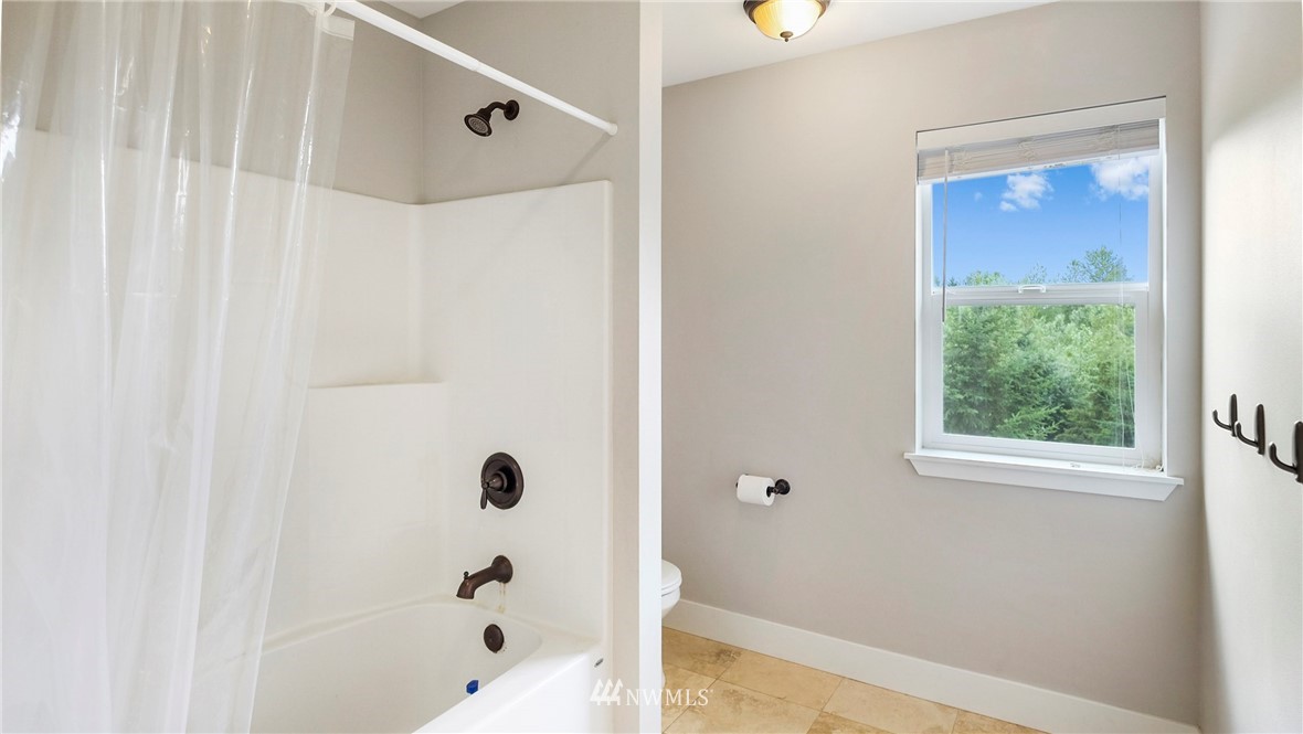 1919 Southwest Pine Road Port Orchard, WA 98367 - Photo 23 of 39 Gallery Image 23