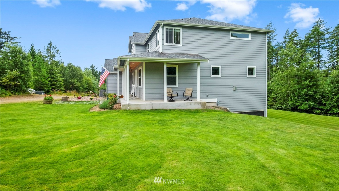 1919 Southwest Pine Road Port Orchard, WA 98367 - Photo 34 of 39 Gallery Image 34