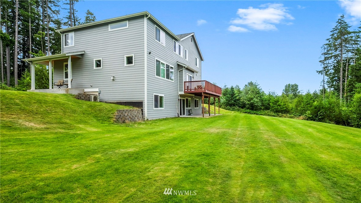1919 Southwest Pine Road Port Orchard, WA 98367 - Photo 35 of 39 Gallery Image 35