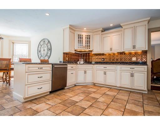21 Stage Coach Road Westport, MA 02790 - Photo 8 of 28 Gallery Image 8