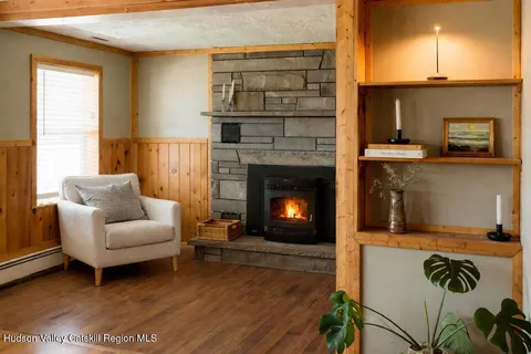 $335,000 | 188 Union Street, Saugerties, NY 12432