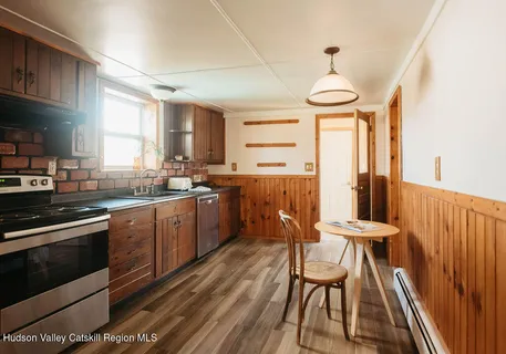 $335,000 | 188 Union Street, Saugerties, NY 12432