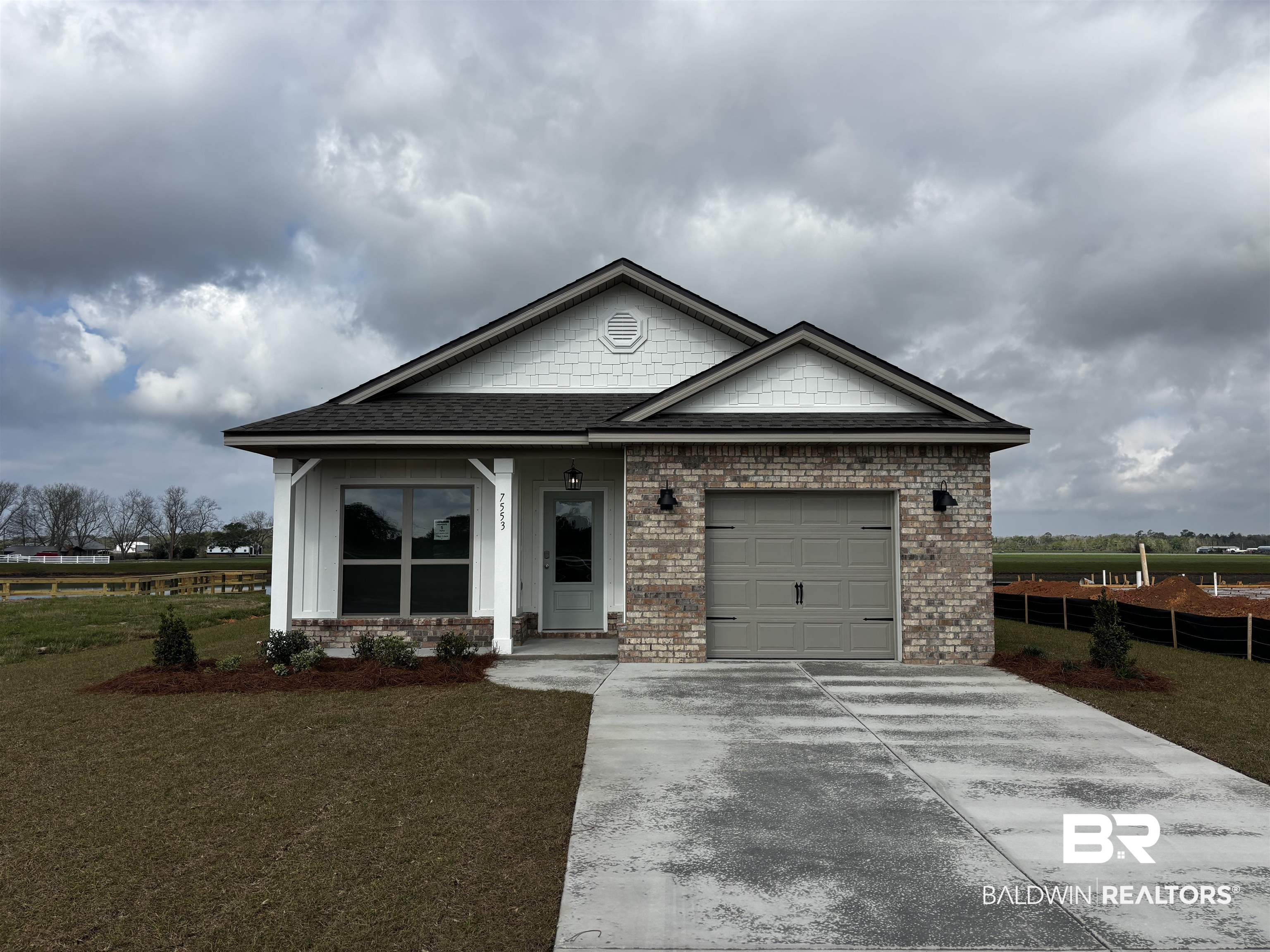 7553 Courant Circle Foley, AL 36535 - Photo 1 of 34 Gallery Image 1