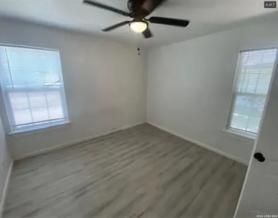 $995 | 3040 Weir Avenue, San Antonio, TX 78226